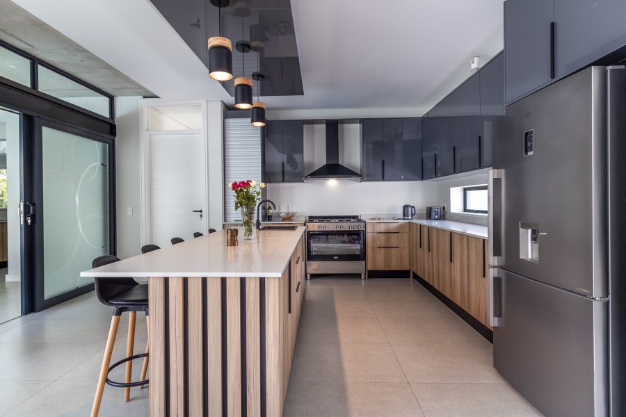 6 Bedroom Property for Sale in Pearl Valley at Val de Vie Western Cape